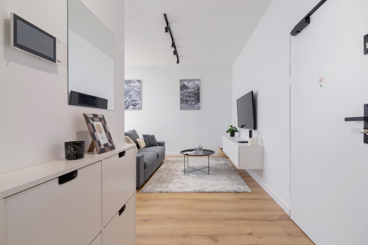 Апартаменти Luxurious Rakowicka By Renters Prestige *